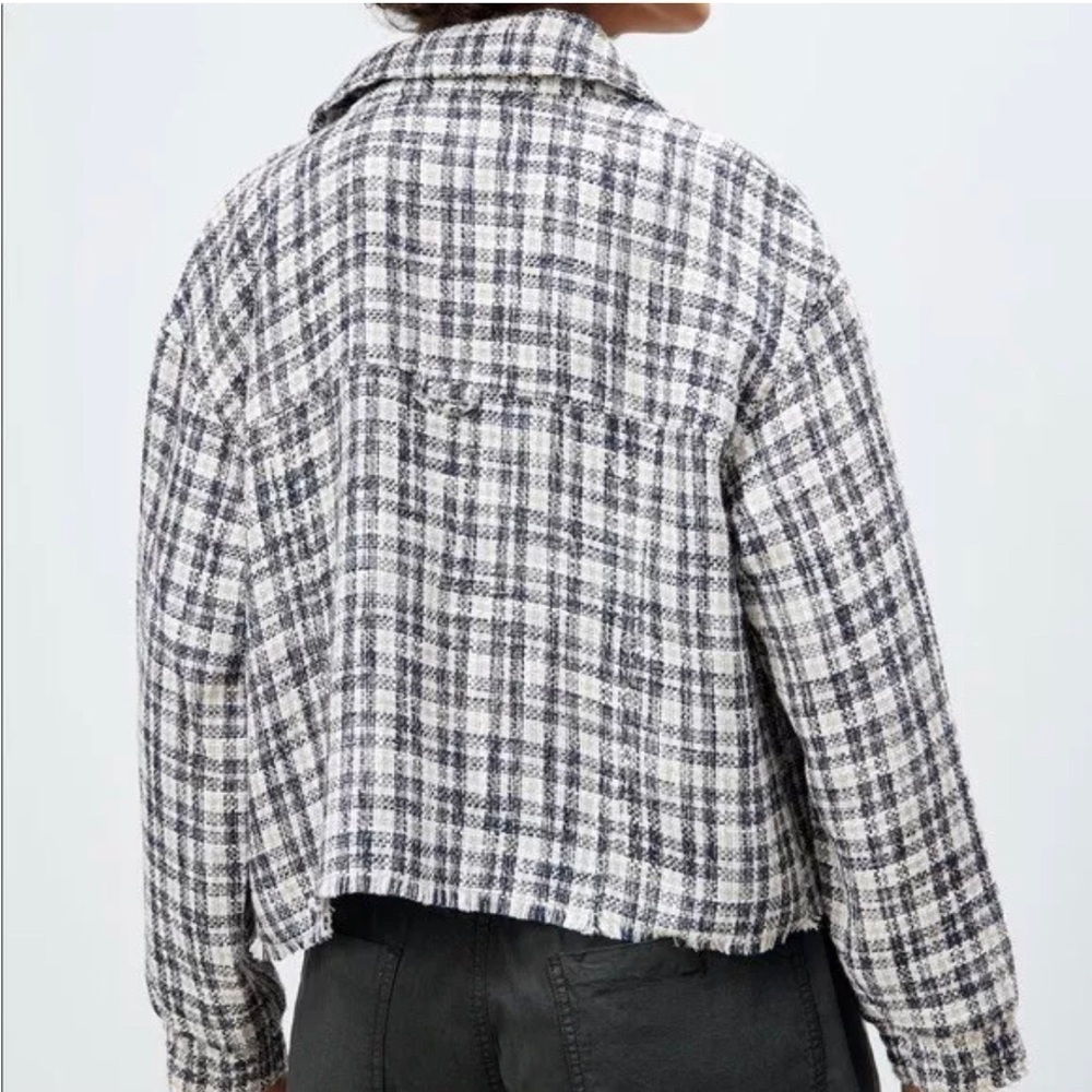ZARA Textured Cropped Plaid Tweed Shacket with Chest Pockets Size XS - Picture 3 of 10